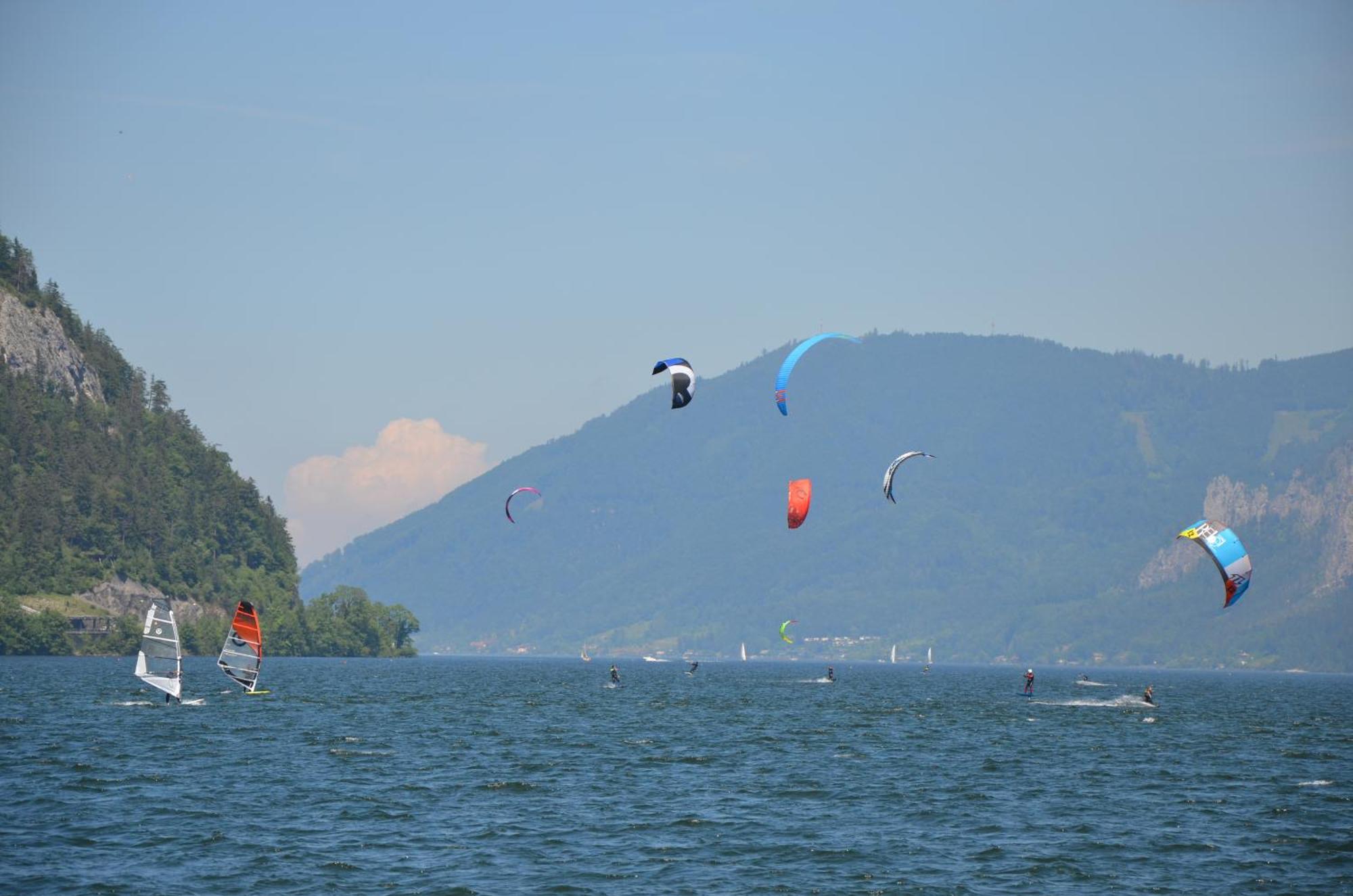 Wohnen Am See Villa Schroetter Direkt Am Traunsee Rindbach Exteriör bild